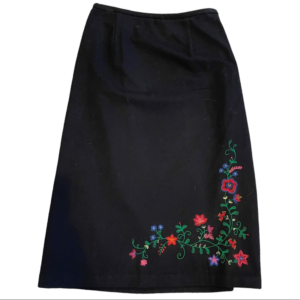Pendleton Wool Midi Skirt Black Embroidered Floral Vintage EUC